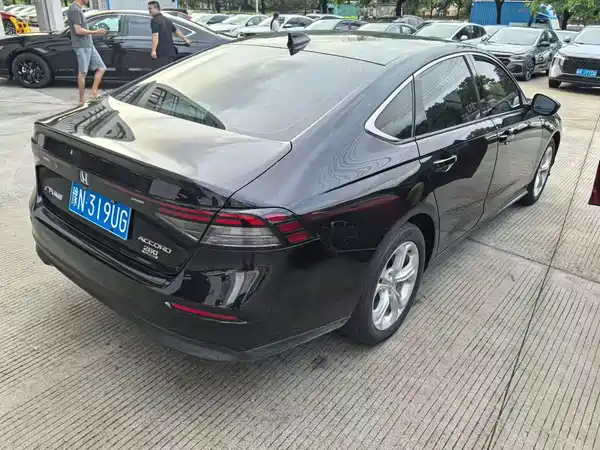 Honda Accord 2023