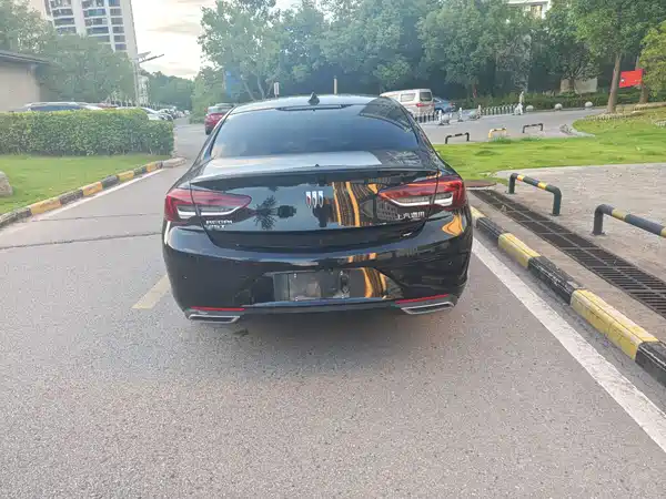 Buick Regal 2024
