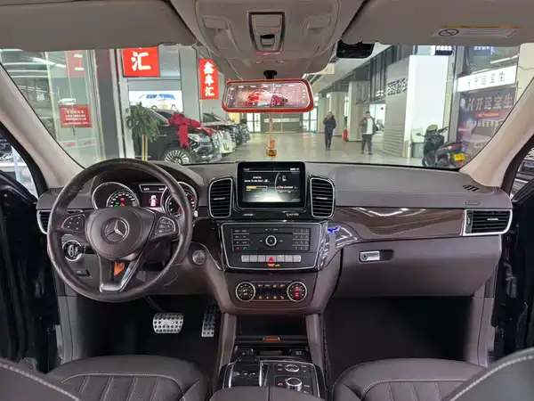 Mercedes-Benz GLS 2018