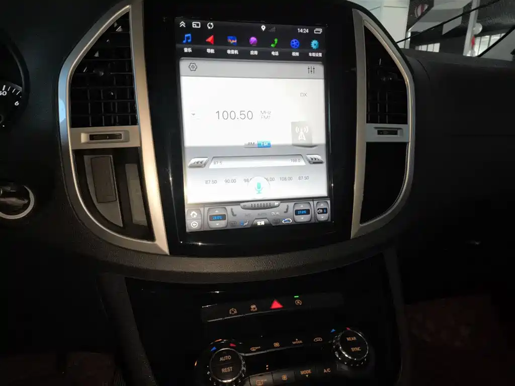 Mercedes-Benz Vito 2018 — фото 9