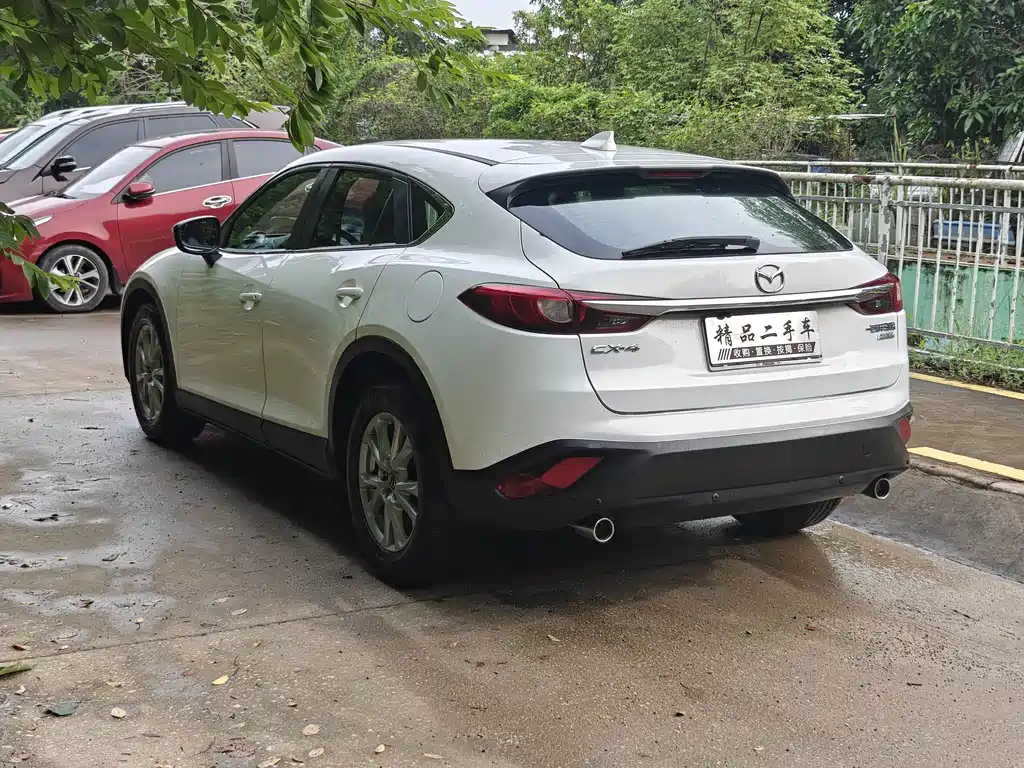 Mazda CX-4 2019