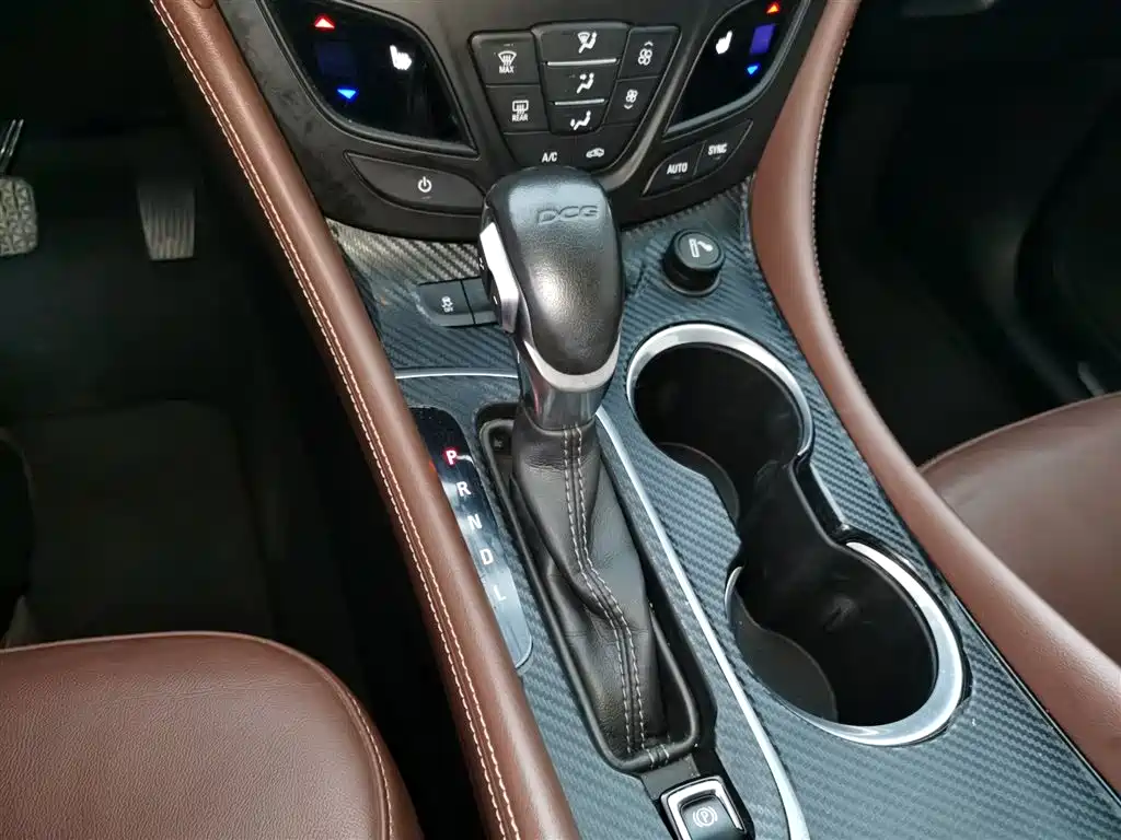 Buick Envision Plus 2021 — фото 14