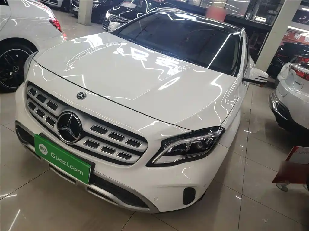 Mercedes-Benz GLA 2018 — фото 1