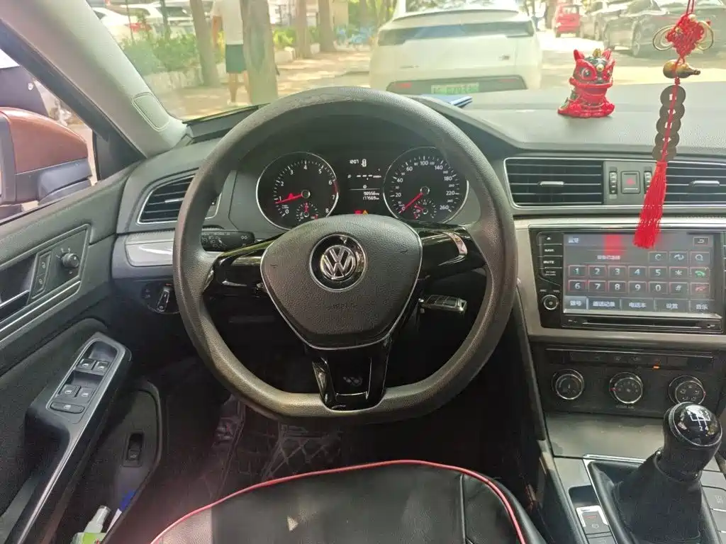 Volkswagen Lamando 2016