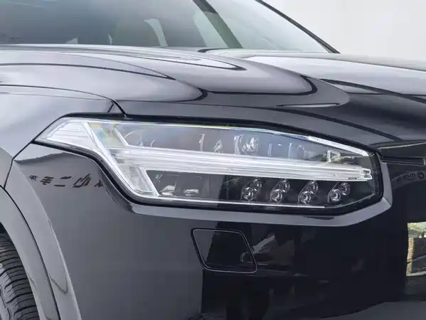 Volvo XC90 2017