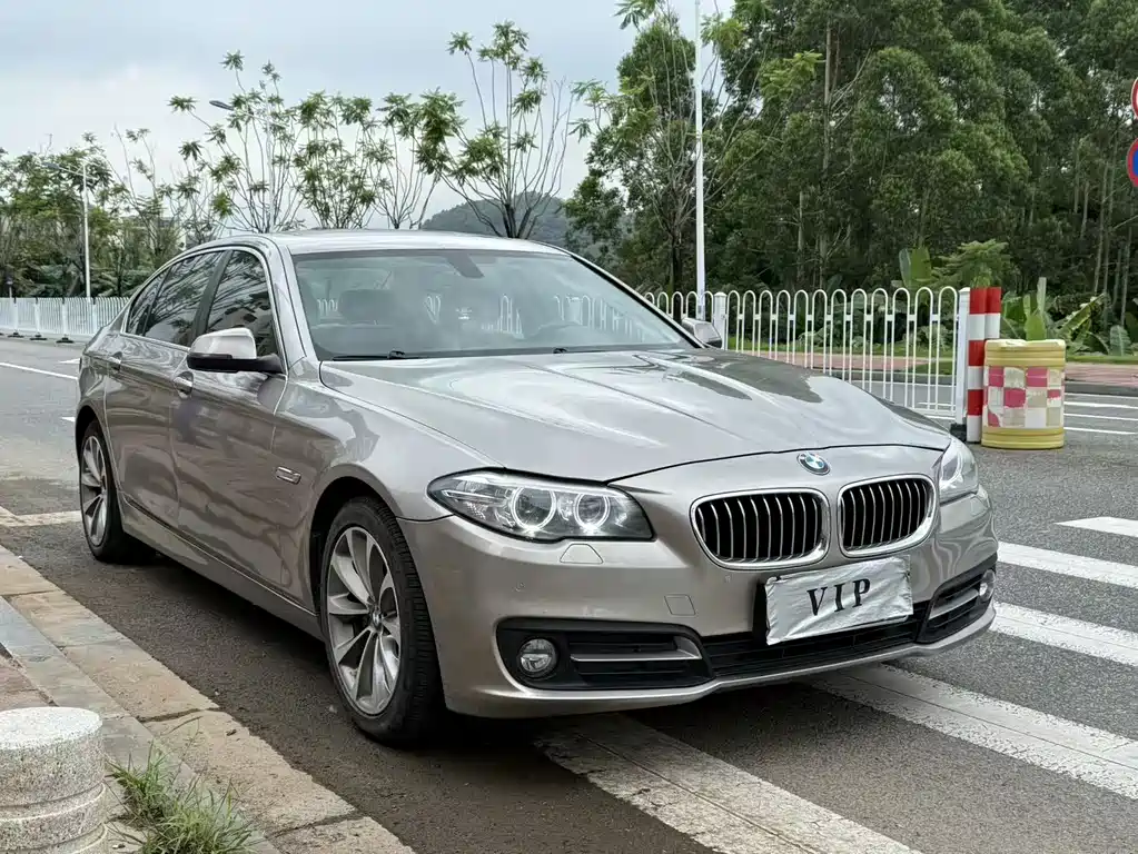 BMW 5 Series 2016