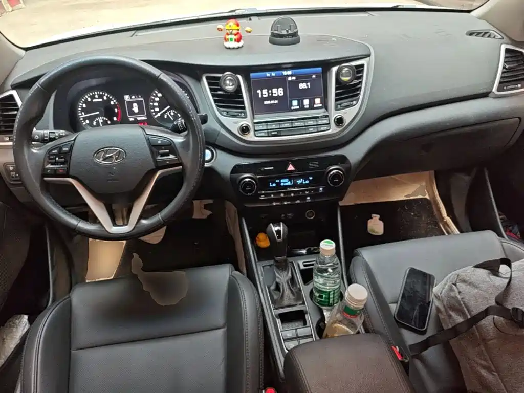 Hyundai Tucson 2016 — фото 10