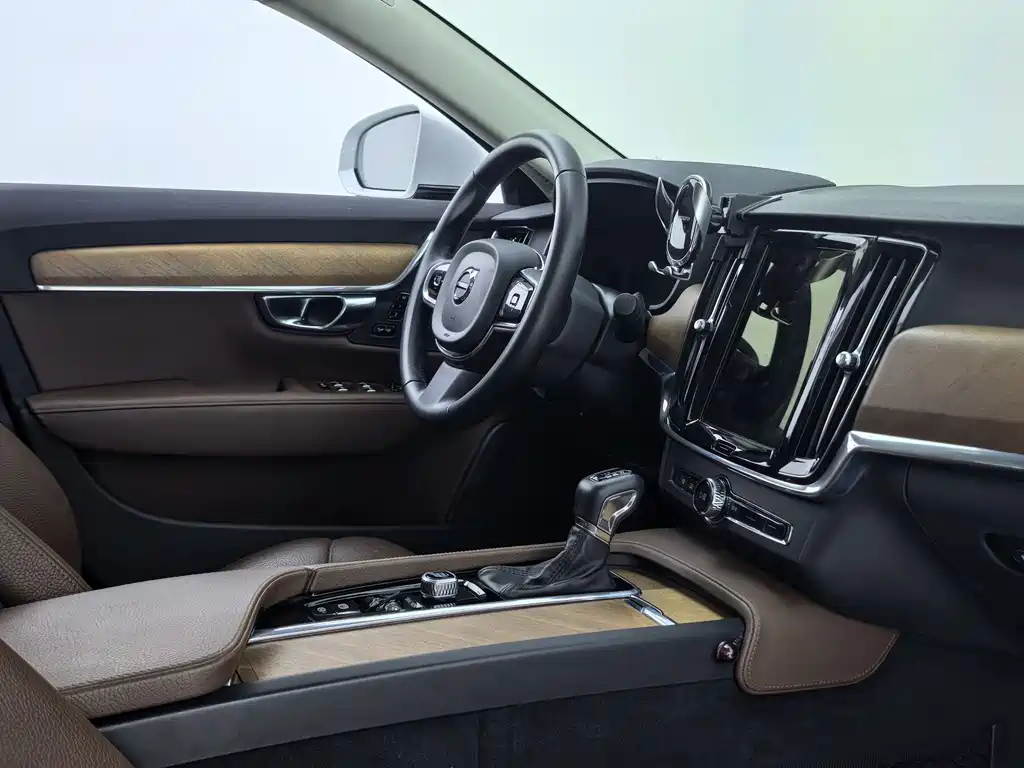 Volvo S90 2020 — фото 4