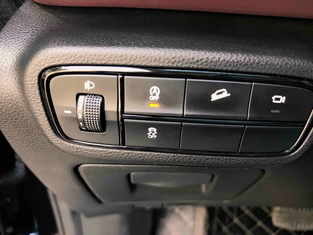 GAC Trumpchi M6 2022 — фото 18