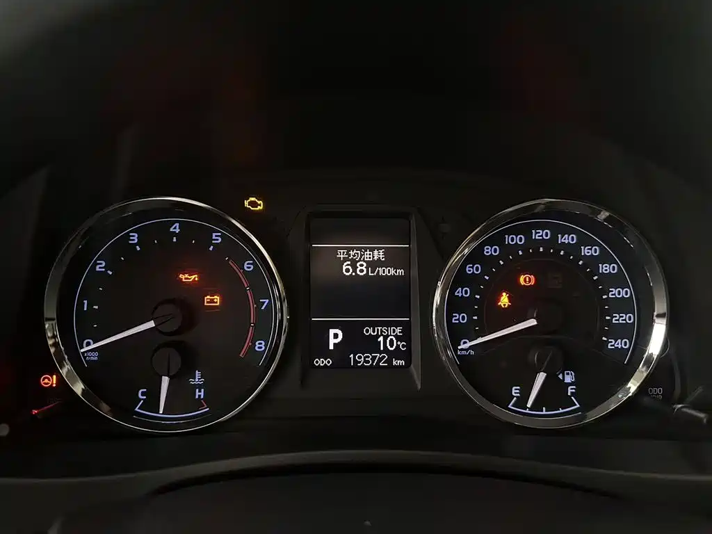 Toyota Corolla 2019 — фото 11