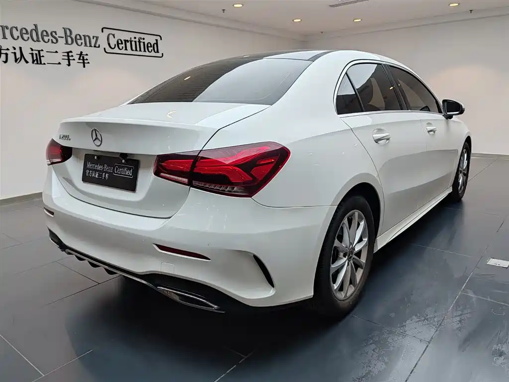 Mercedes-Benz A-Class 2021 — фото 3