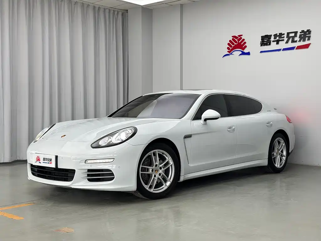 Porsche Panamera 2016 — фото 1