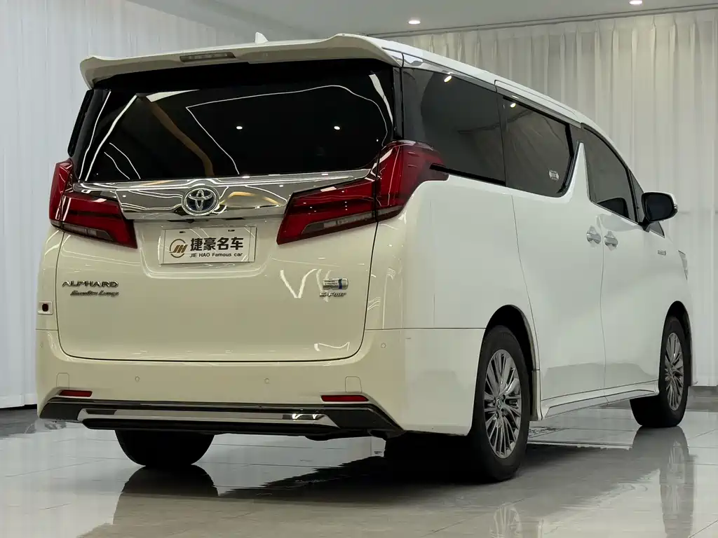 Toyota Alphard 2021 — фото 15