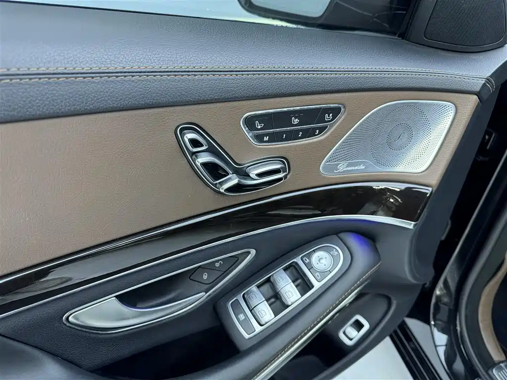 Mercedes-Benz Maybach S-Class 2019 — фото 33