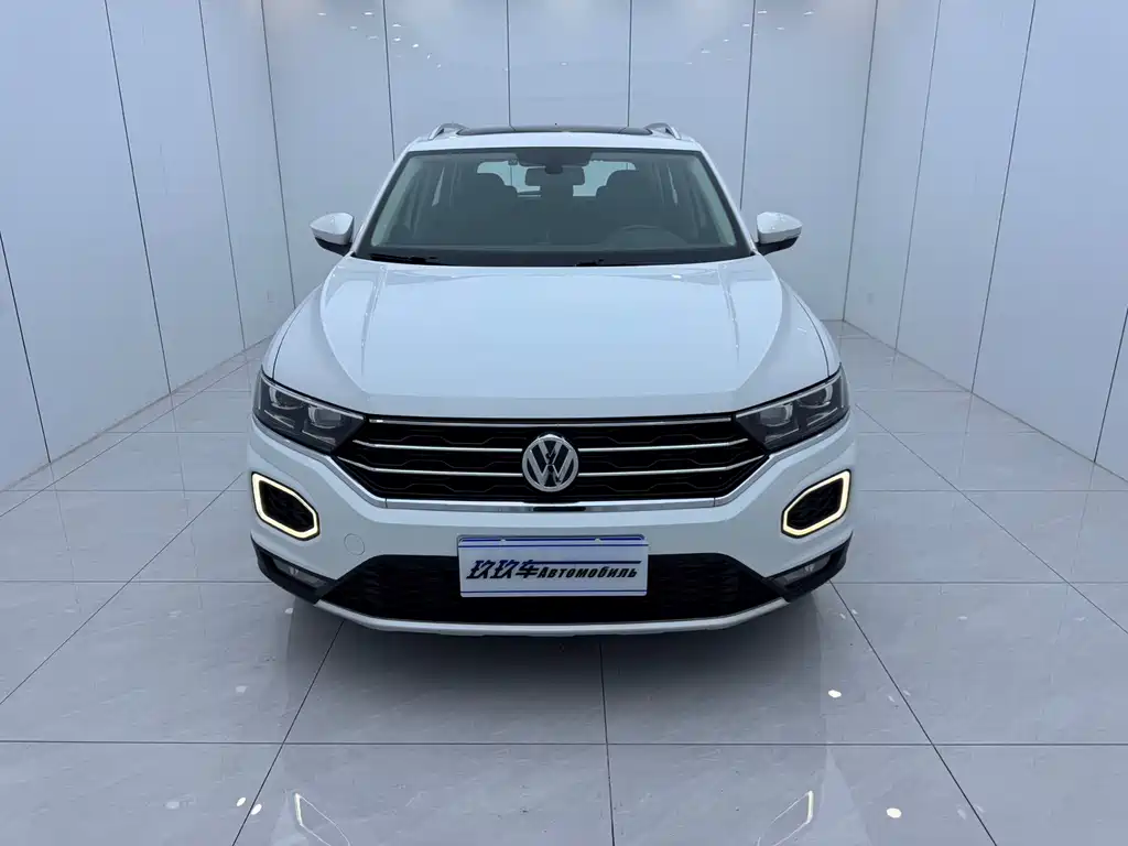 Volkswagen T-Roc 2023 — фото 2