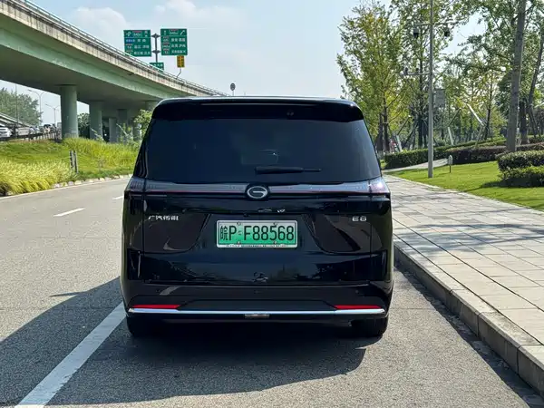 GAC Trumpchi E8 PHEV 2024