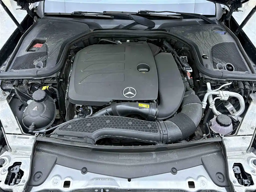 Mercedes-Benz E-Class 2021 — фото 10