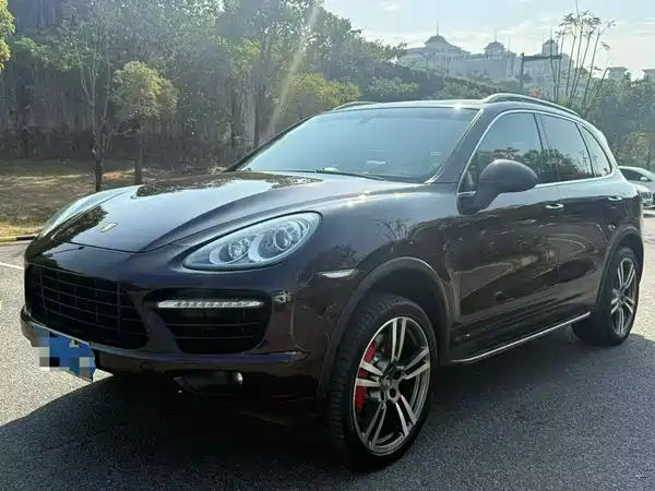 Porsche Cayenne 2011