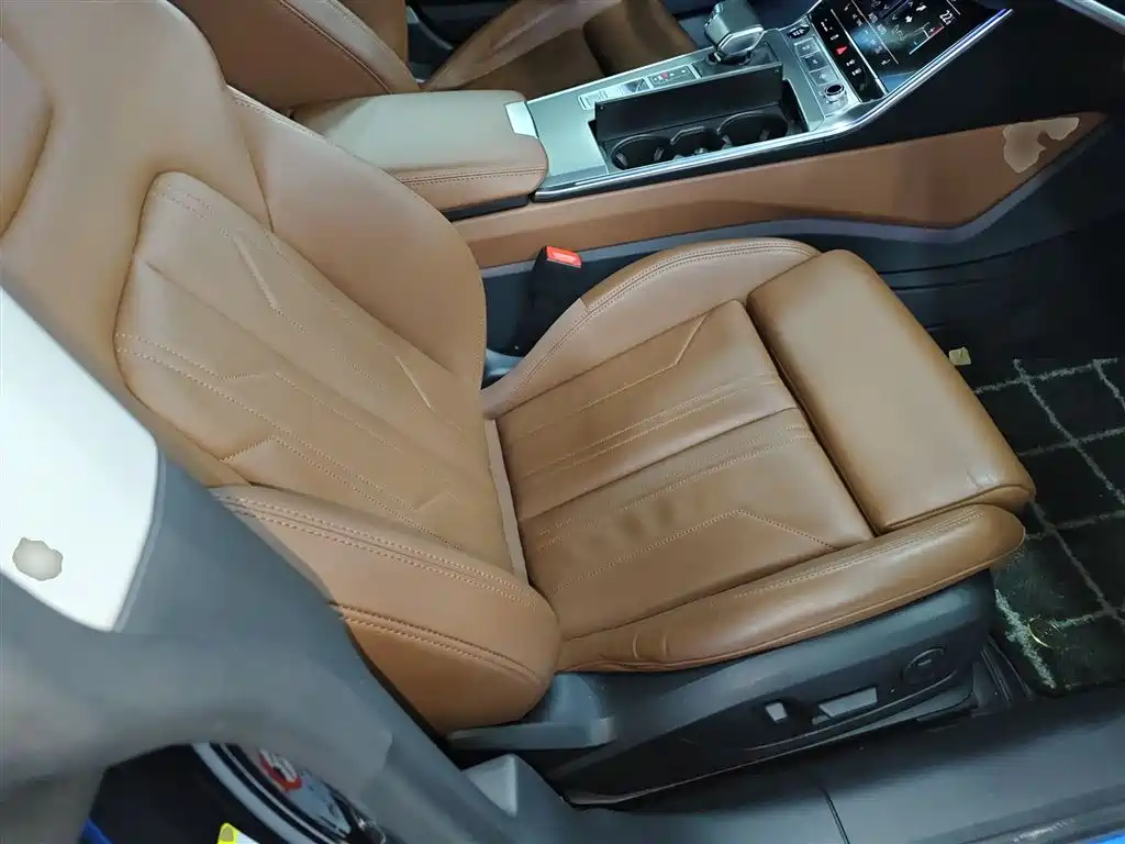 Audi A7 2023 — фото 20