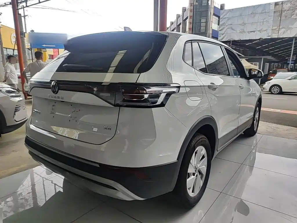 Volkswagen Tharu 2025