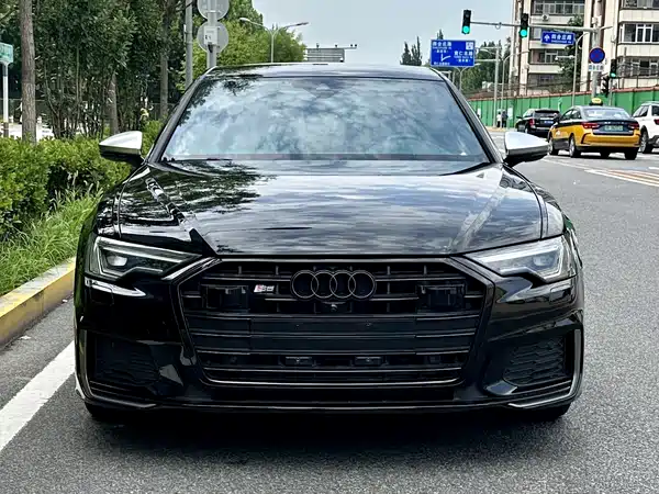 Audi A6L 2020