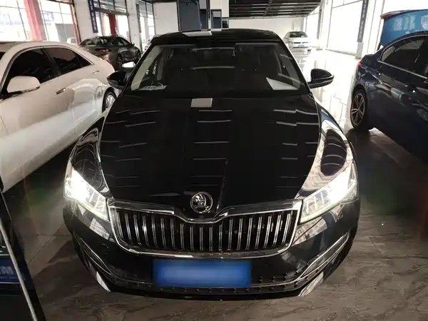 Skoda Superb 2019