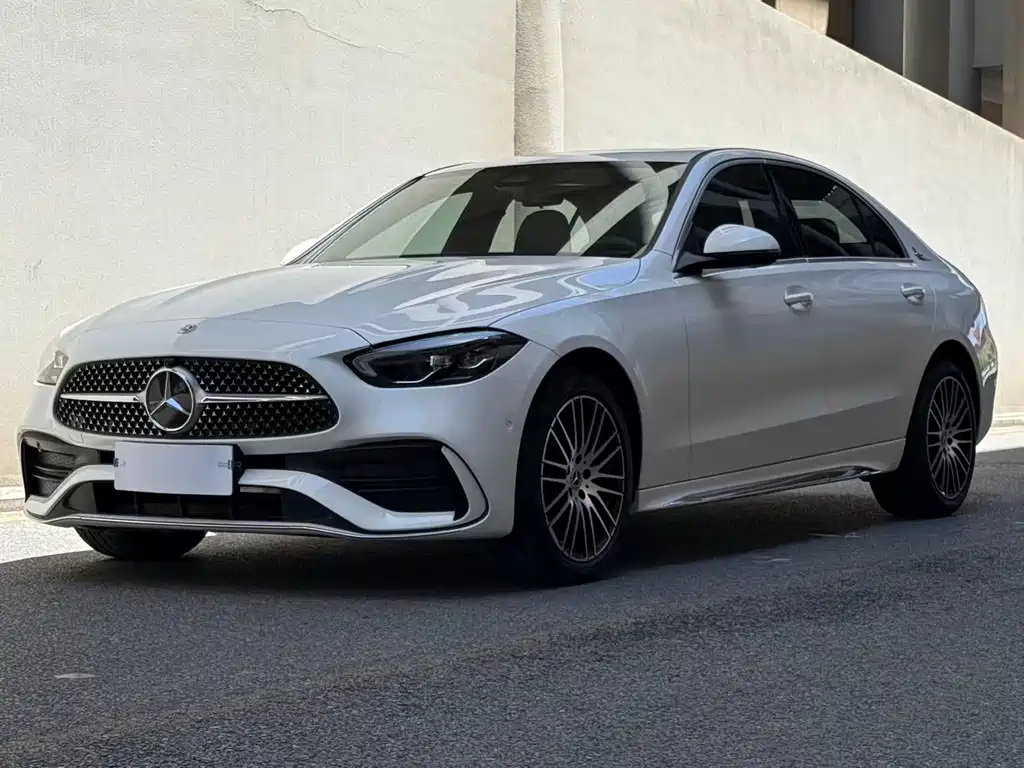 Mercedes-Benz C-Class 2023 — фото 1
