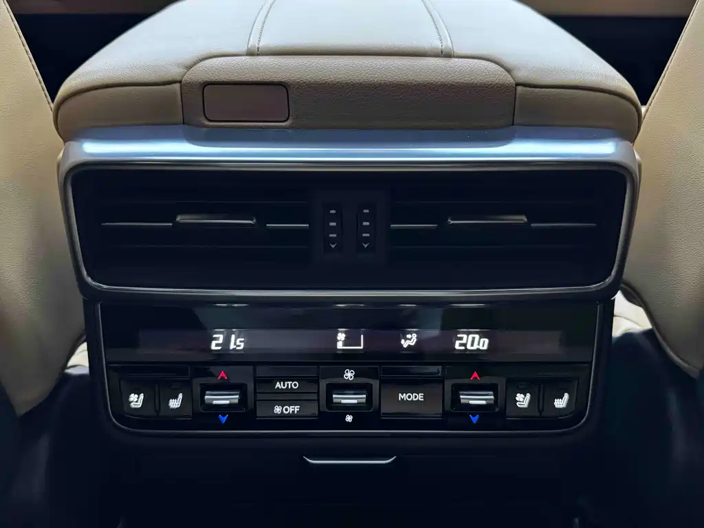 Lexus LX 2025 — фото 13