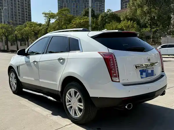 Cadillac SRX 2016