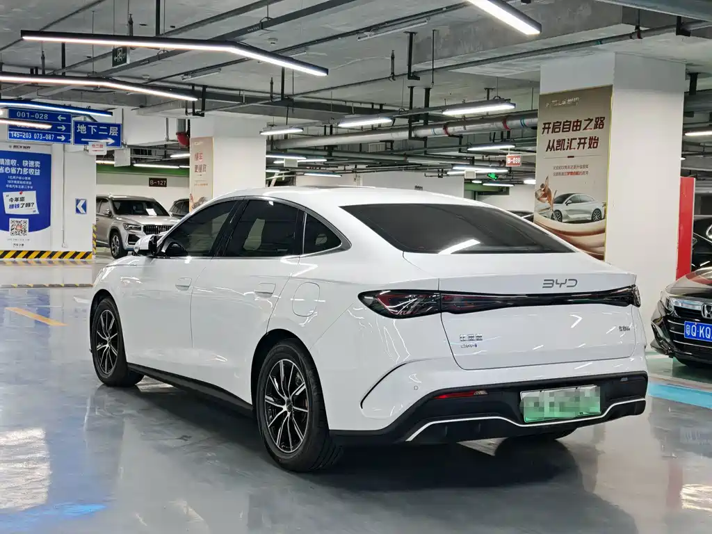 BYD Seal 06 2025