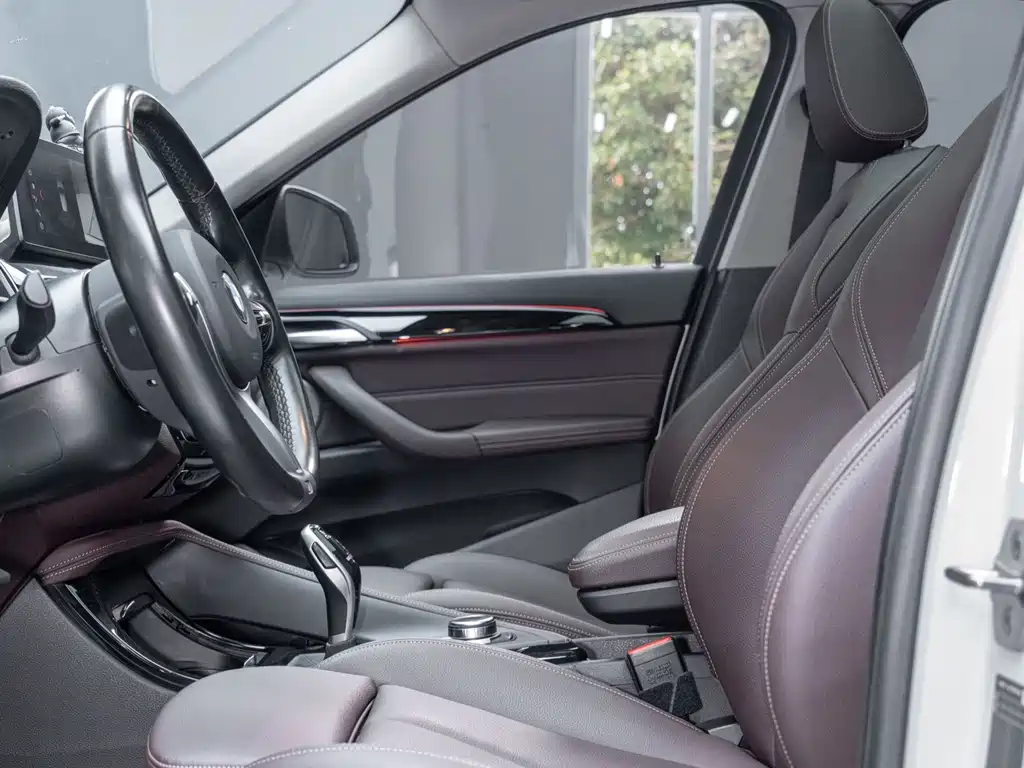 BMW X1 2022 — фото 12