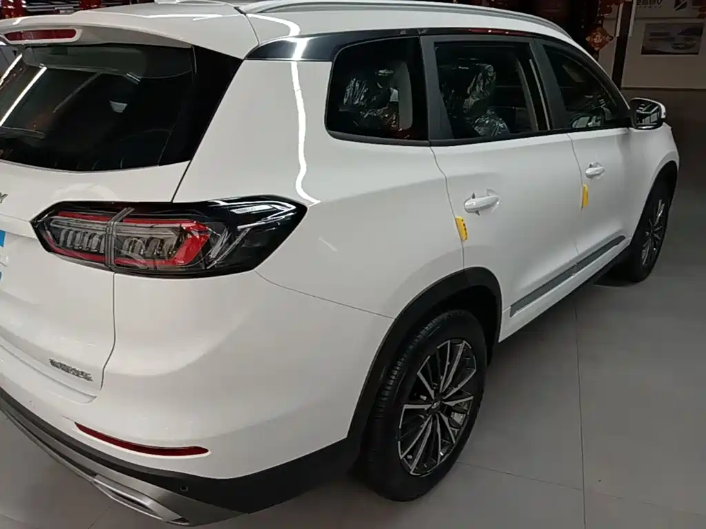 Chery Tiggo 8 2026