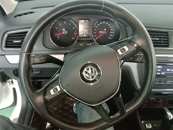Volkswagen Gran Lavida 2017