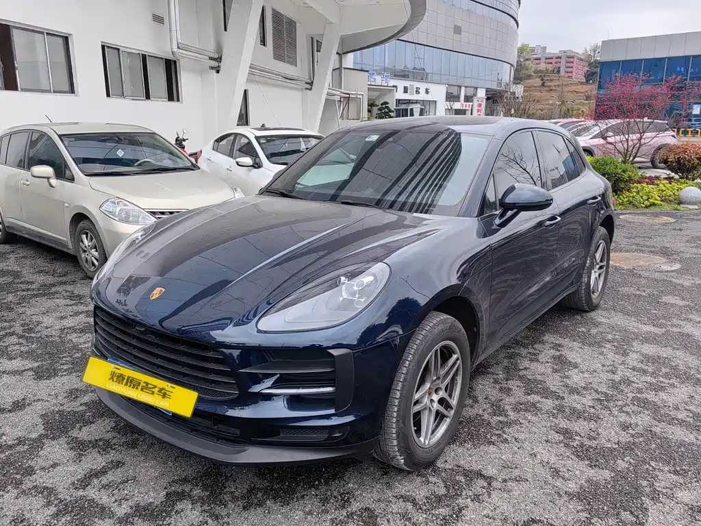 Porsche Macan 2021 — фото 1