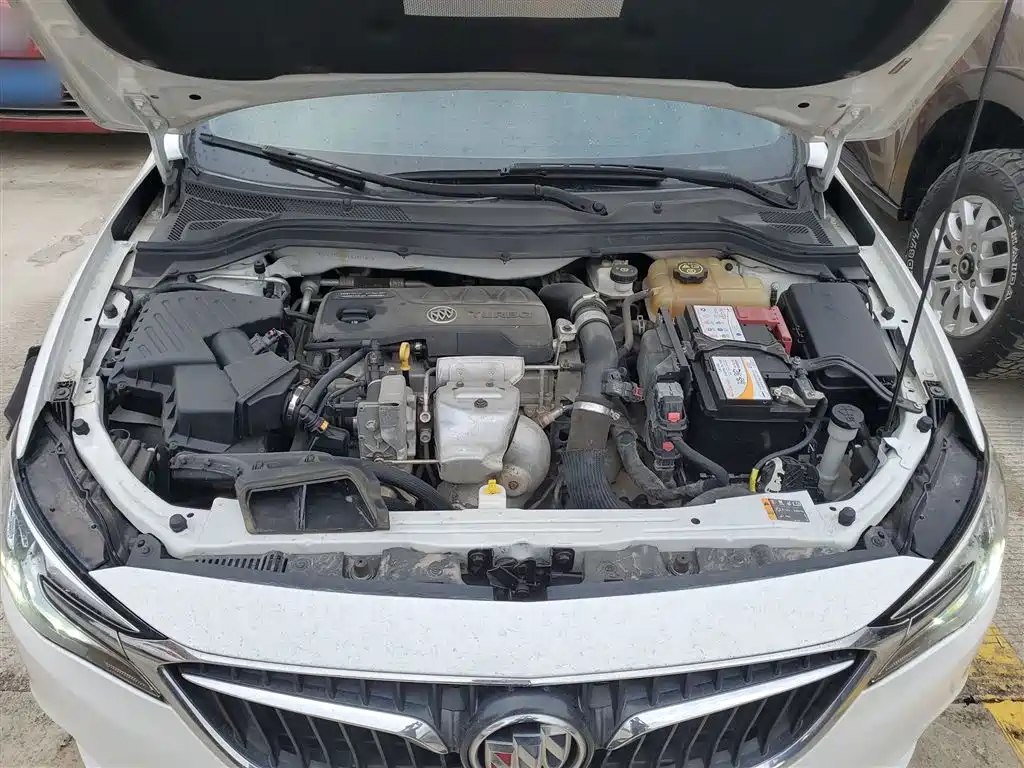 Buick Excelle 2021 — фото 16