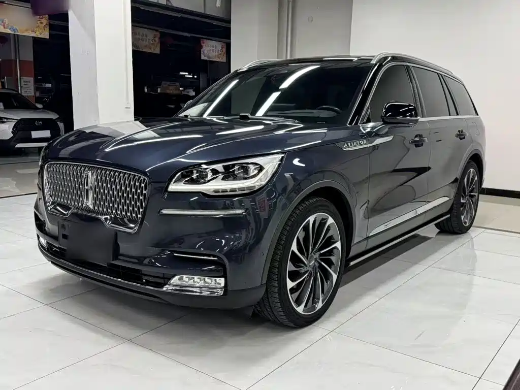 Lincoln Aviator 2021 — фото 2