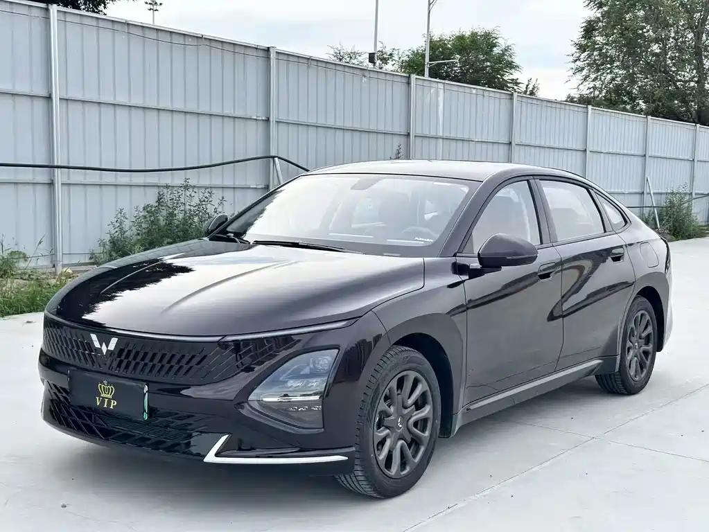 Wuling Starlight 2025