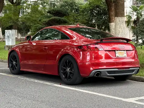 Audi TT 2012