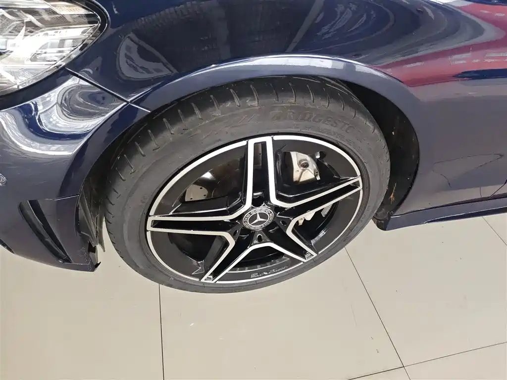 Mercedes-Benz C-Class 2023 — фото 23