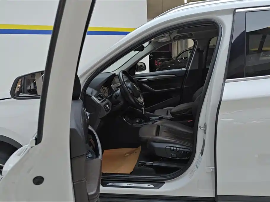 BMW X1 2019 — фото 9