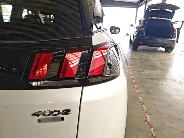 Peugeot 4008 2017