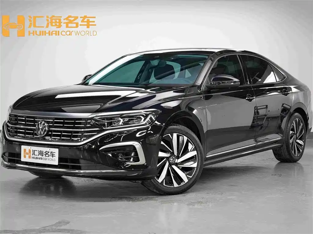 Volkswagen Passat 2024