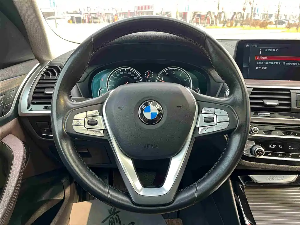 BMW X3 2019 — фото 15