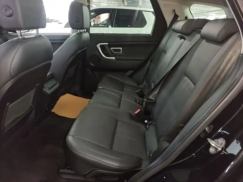 Land Rover Discovery Sport 2018 — фото 17