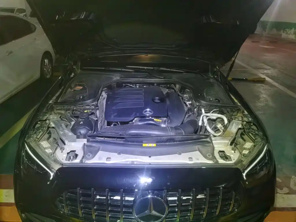 Mercedes-Benz E-Class 2023 — фото 16