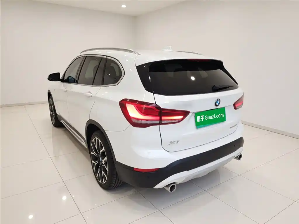 BMW X1 2020 — фото 5