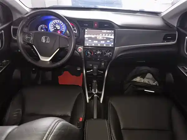 Honda Crider 2016