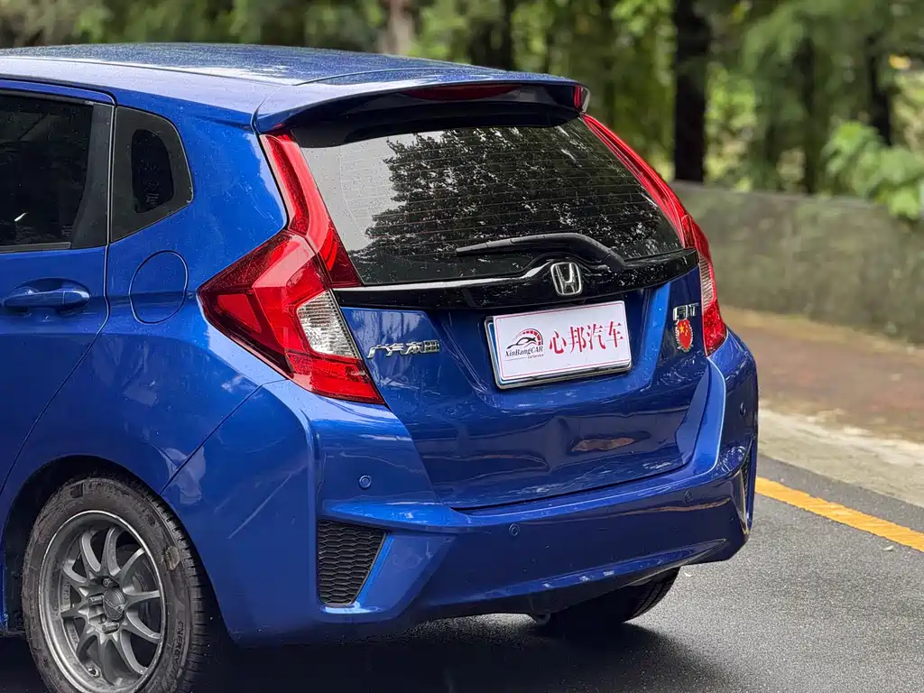 Honda Fit 2015 — фото 17