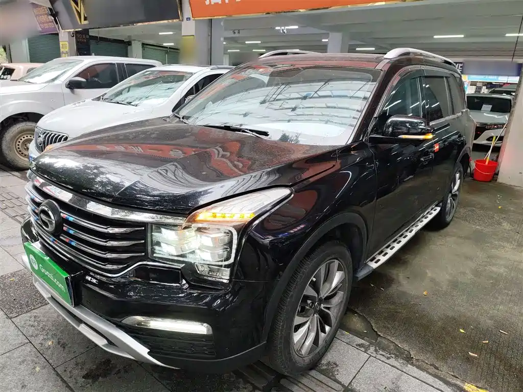 GAC Motor Trumpchi GS8 2018 — фото 2