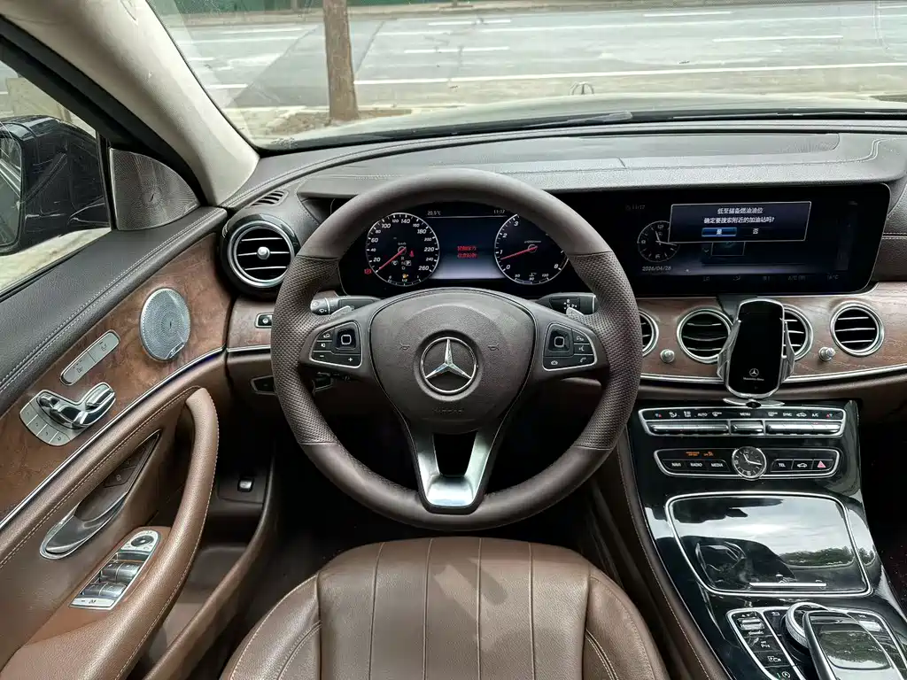 Mercedes-Benz E-Class 2017